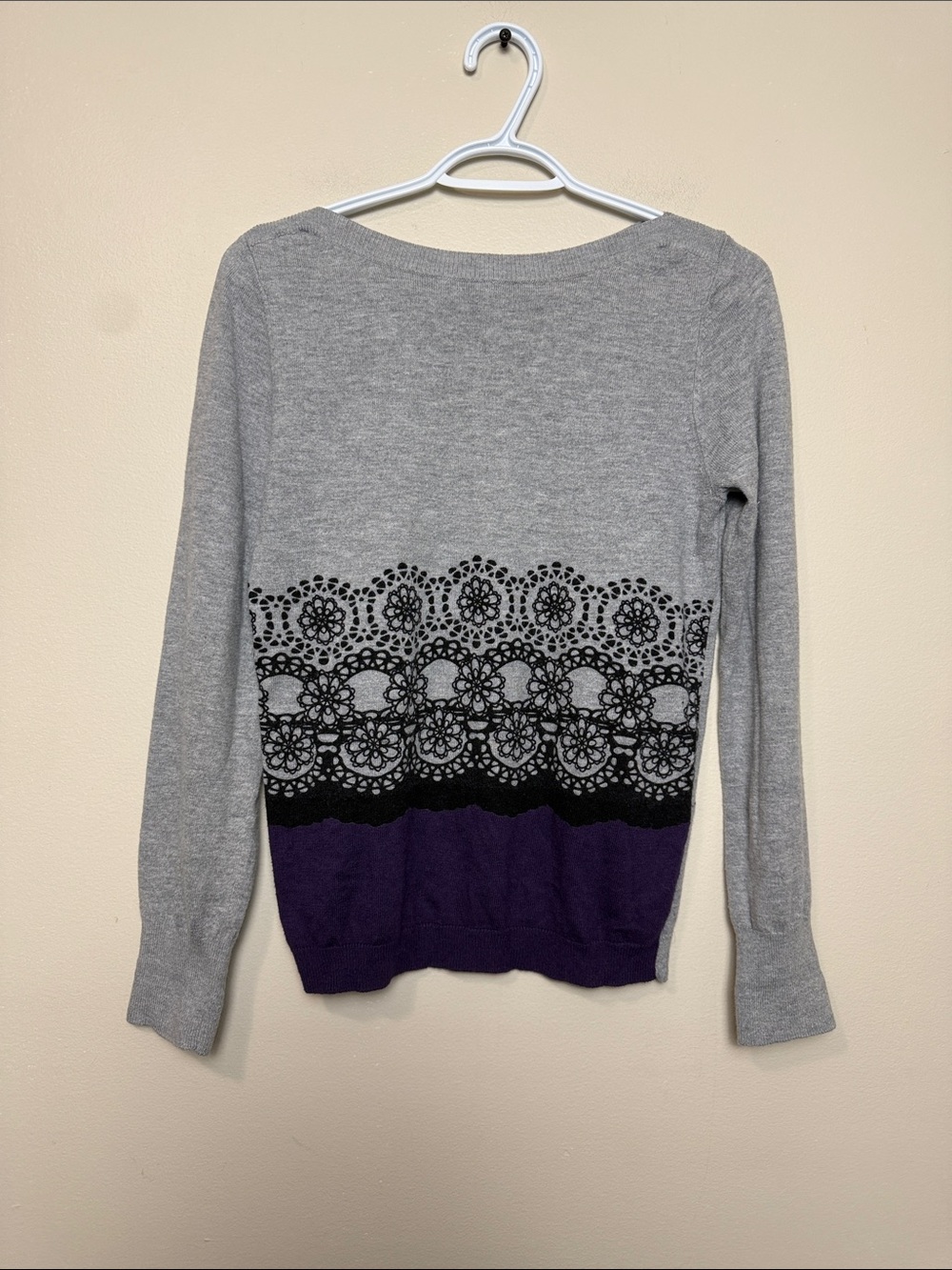 Simons Gray Sweatshirt with Black Lace Band and Purple Hem size XS